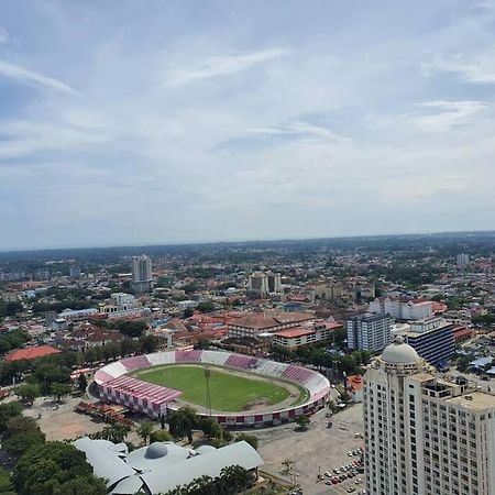 Nice Stay In Heart Of Kota Bharu@Troika,Free Wifi. エクステリア 写真